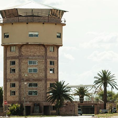 Отель Victory Towers Bloemhof Экстерьер фото